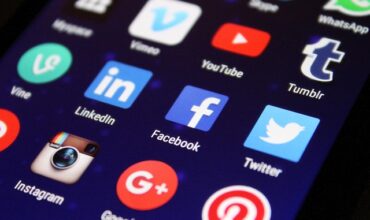 【2025年最新】SNSで収益化する6つの方法